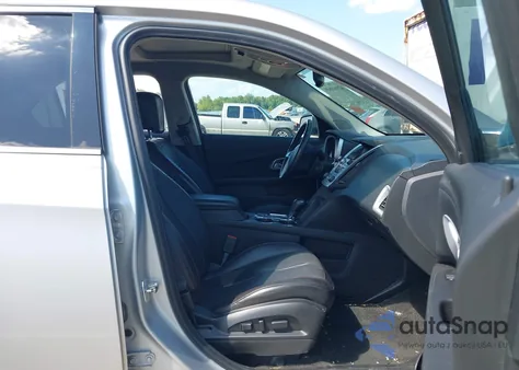 2017 Chevrolet Equinox Premier z USA, uszkodzony, nr VIN 2GNALDEK4H1527706